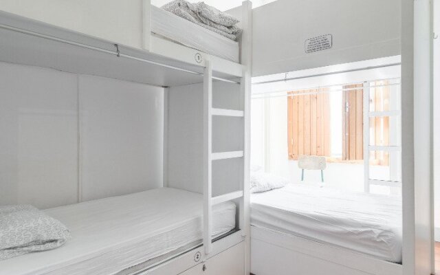 Hostel WOT New Lisbon