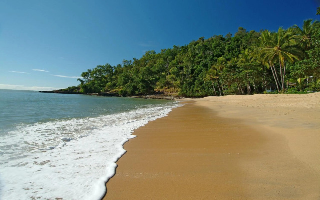 On the Beach Holiday Apartments