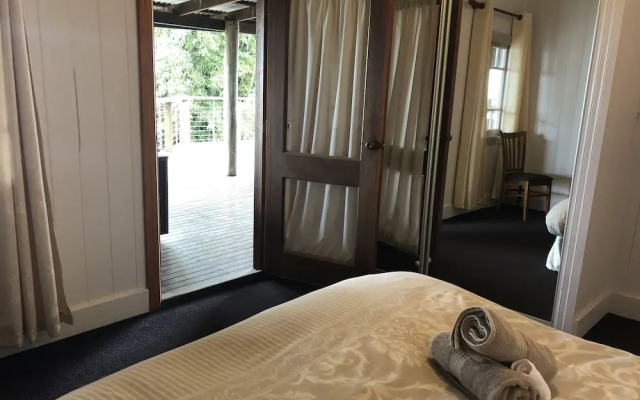 Top Cottage at Maleny