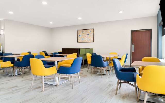 Comfort Suites Southfield/Detroit