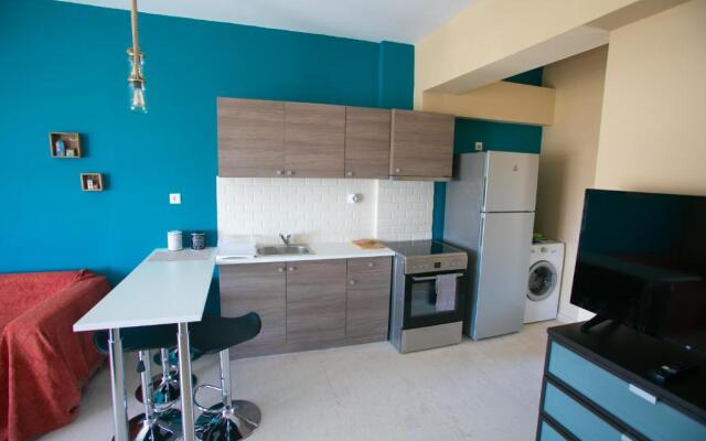 Joanna's studio (Rafina port)