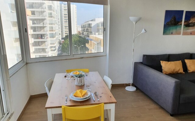 T1 Pontemira 5 - 50M Praia Wi-fi 4 Pessoas