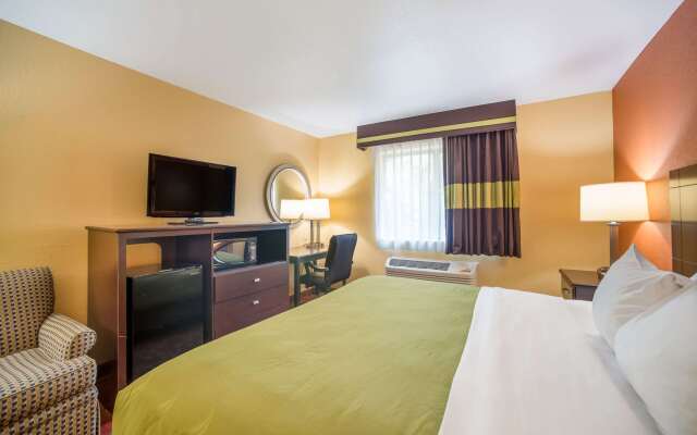 Quality Inn O'Fallon IL - St. Louis