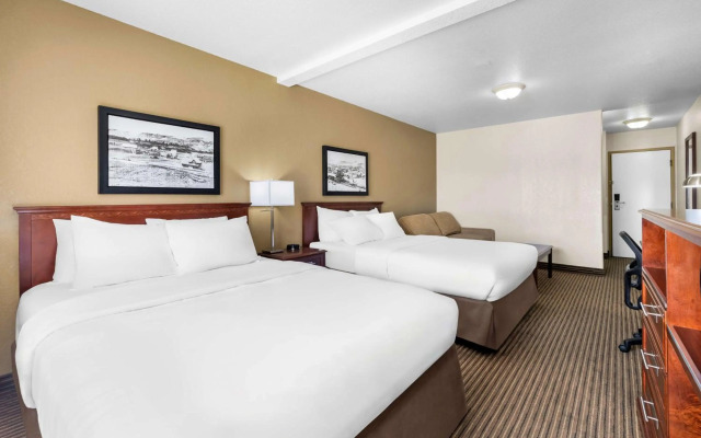 SureStay Plus Hotel by Best Western Drumheller