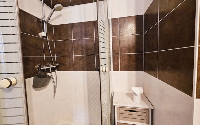 Maison de Ville Confortable Avec Cour Intérieure