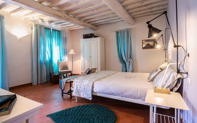 Oliveta a Retreat Surrounded by Olive Trees