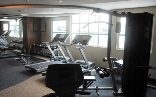 Crown Regency Hotel Makati