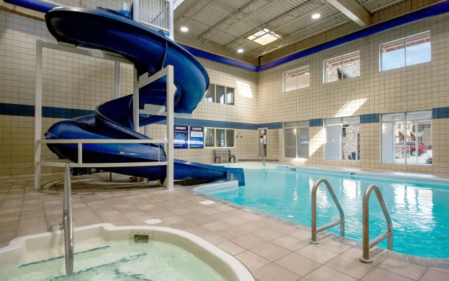 Coast Osoyoos Beach Hotel