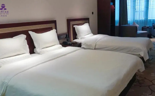 Starway Hotel Dalian Railway Station