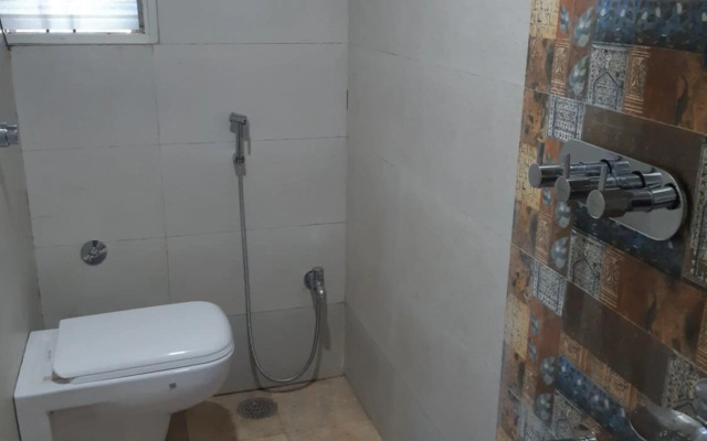 Hotel Pushpak Satara