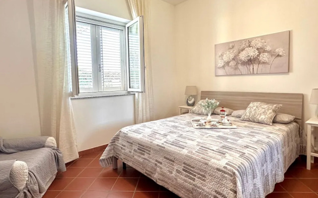 Rock Garden Villa in Isola