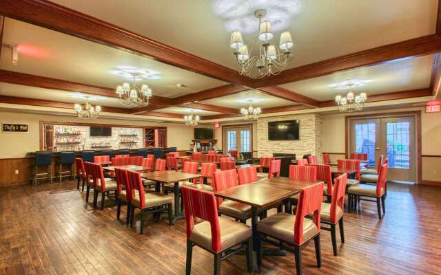 Comfort Suites Milwaukee Airport