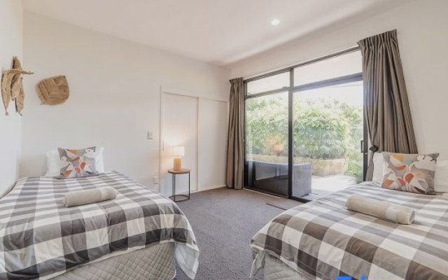 A Million City Views - Sleeps 10 — 3-star hotel in Christchurch
