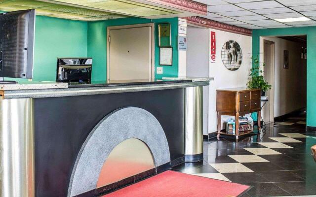 Econo Lodge Scranton near Montage Mountain