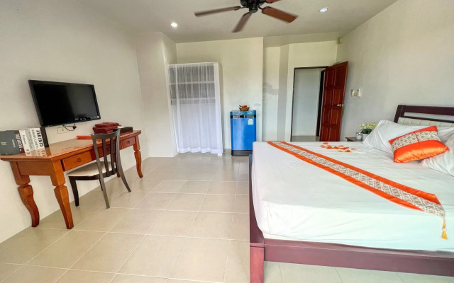 SR Sea View Apartments