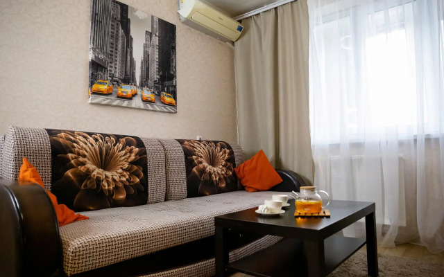Apartment on Astrakhanskaya street 15A