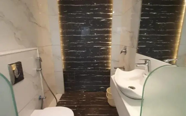 Hotel Lotus Residency