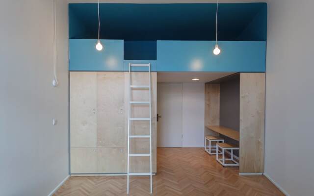 Flow Spaces