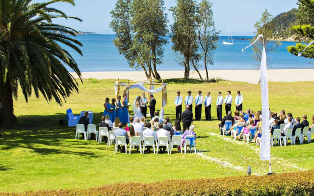 Seahorse Inn Hotel & Villas