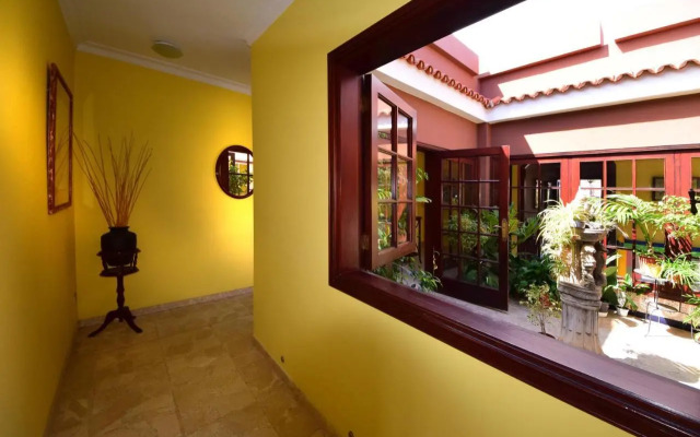 Alina - Vivienda vacacional con piscina privada