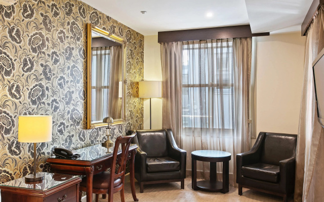 Quality Inn Heritage On Lydiard – Guest Rooms – Ballarat