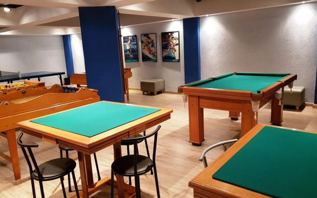 Apartamento em Cond de Luxo em Sao Conrado