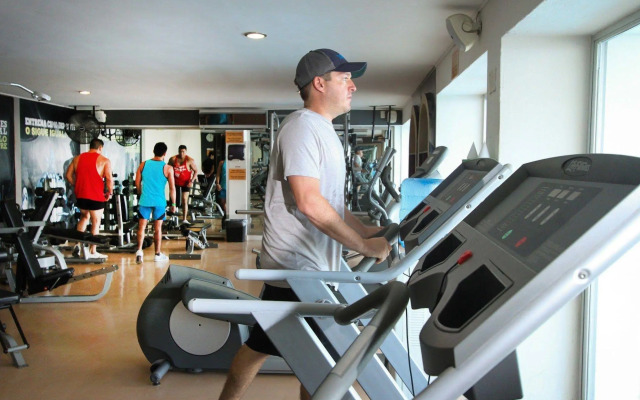 Oceano Palace Beach Resort