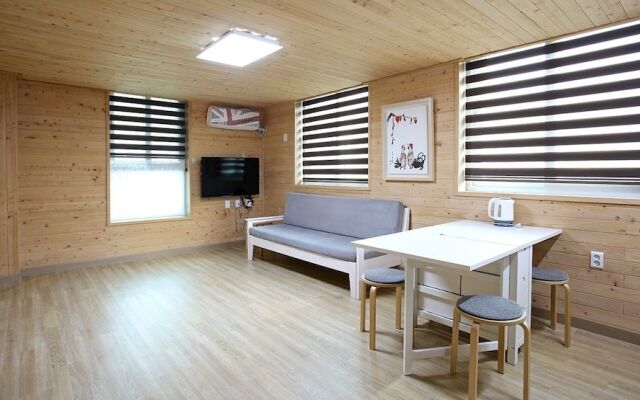 Odae Mountain Golden Light Pension