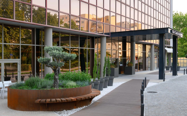 Hotel Coimbra Aeminium, Affiliated by Meliá