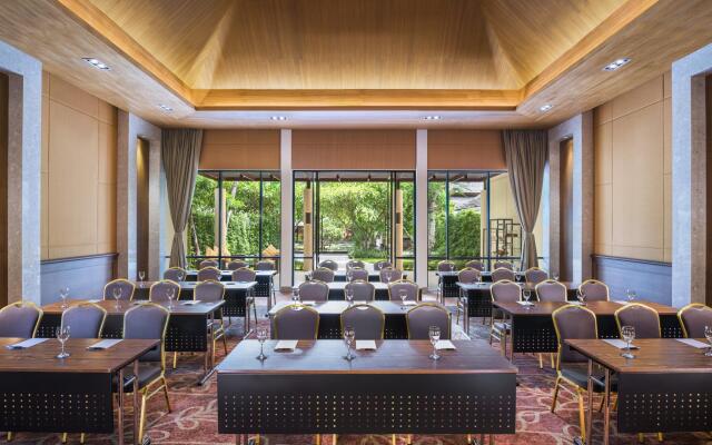 Sheraton Hua Hin Resort And Spa Hotel