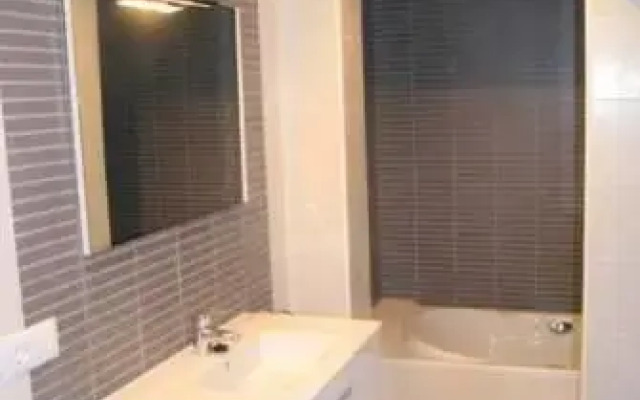 Apartment with pool, mountain views, in Javea
