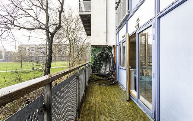 Modern 2-bed Flat, Bethnal Green