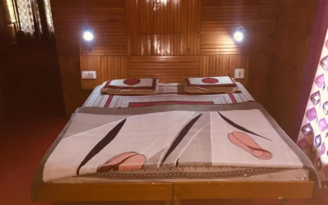 Sunrise Hostel and Stay