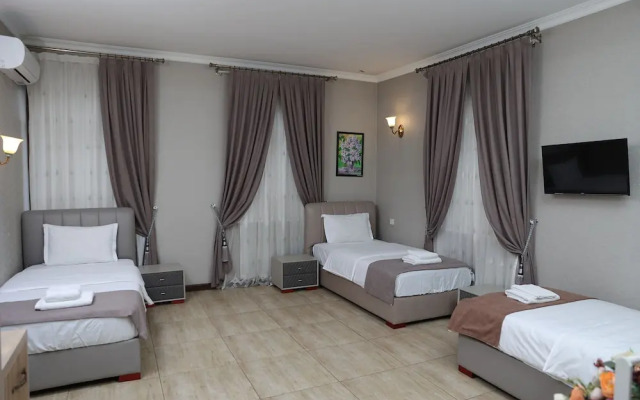 Eco Boutique Emerald Hotel