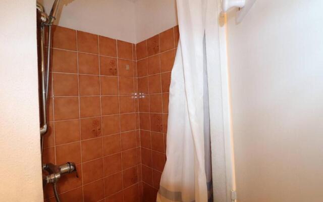 Appartement Le Grau-du-Roi, 1 pièce, 4 personnes - FR-1-307-55