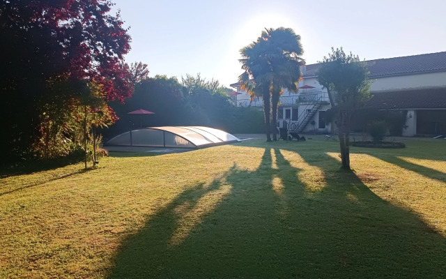 Le Relais De La Tour