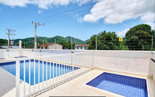 S01 - Apto perto da orla + charmosa de Ubatuba