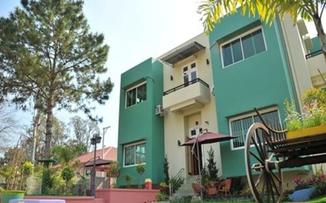 Royal Green Hotel