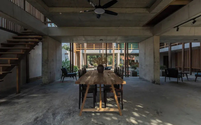 Hachi Homestay & Spa