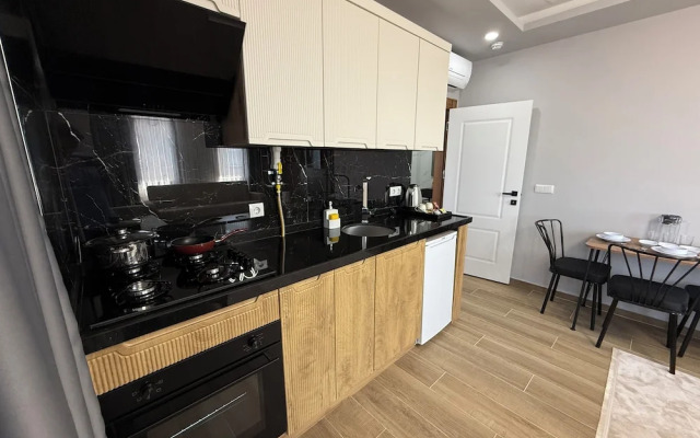 Güven Palace Suites