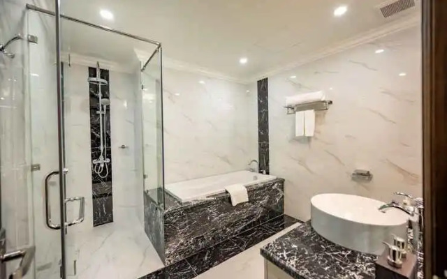 Madelise Hotel & Apartment