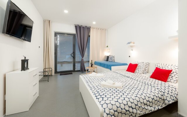 Studio apartment Sesula