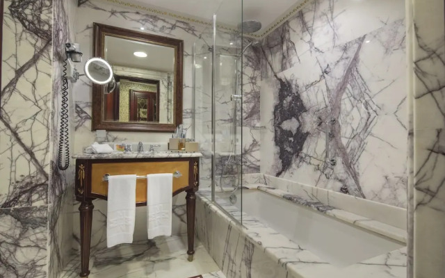 Merit Park Hotel Casino & SPA