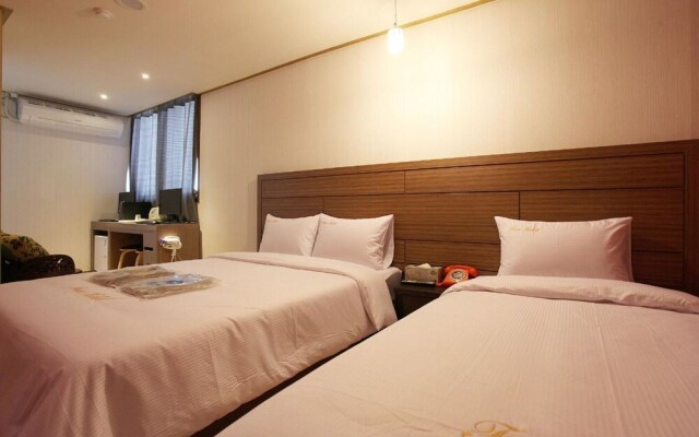 Yeongdeungpo Free Hotel