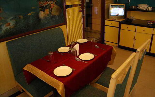Hotel Imperial Palace Part 1