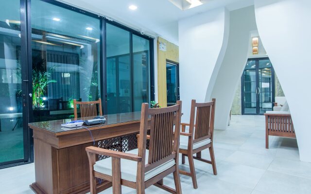 B2 Mae Hong Son Premier Hotel