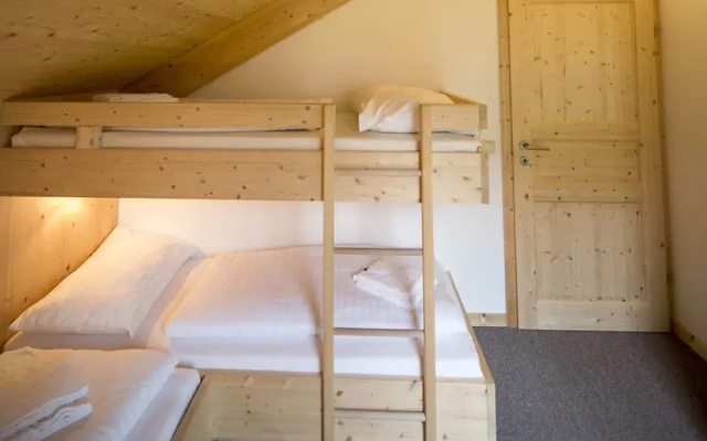 Chalet With Infrared Sauna