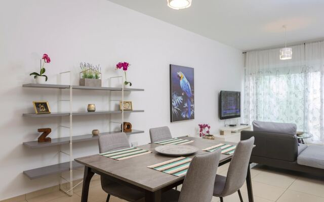 Bay View Gardens Apt 3