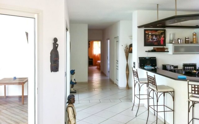House With 5 Bedrooms in Ghisonaccia, With Wonderful Mountain View, In