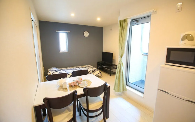 Tenjin Higashi Russo